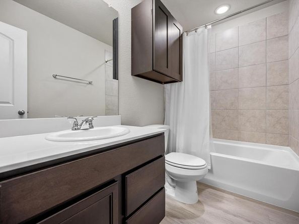 3500  Brentwood Drive , Denton Texas 76207