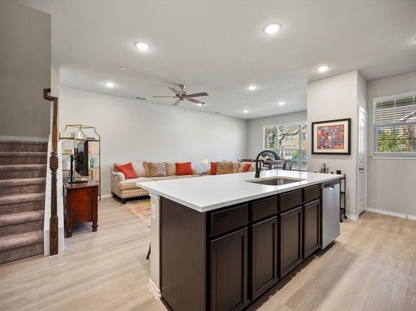 3500  Brentwood Drive , Denton Texas 76207