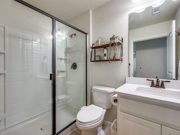 2068  Bentwater Lane , Frisco Texas 75036