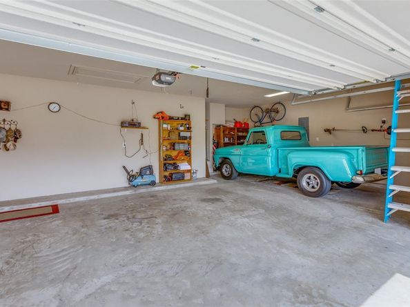 8916  Copper Crossing Drive , Fort Worth Texas 76131
