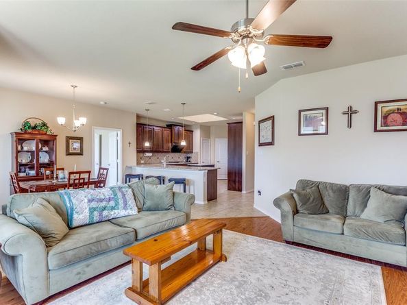 8916  Copper Crossing Drive , Fort Worth Texas 76131