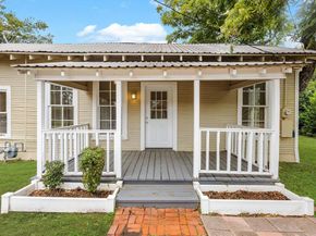126 N Potter Street , Cedar Hill Texas 75104