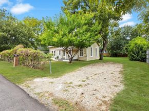 126 N Potter Street , Cedar Hill Texas 75104