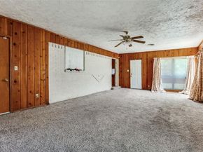 1542 W 5th Street , Irving Texas 75060