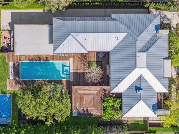 11565 E Ricks Circle , Dallas Texas 75230