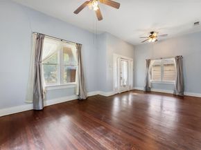 4403  Sycamore Street , Dallas Texas 75204