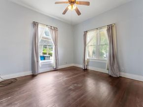 4403  Sycamore Street , Dallas Texas 75204
