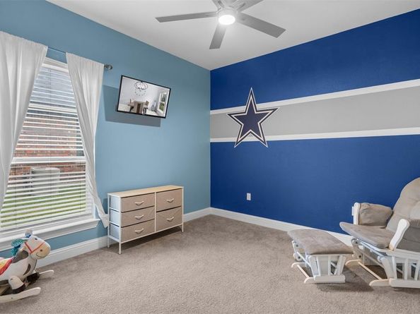 339 S Stewart Avenue , Lancaster Texas 75146