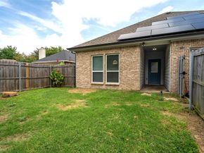 339 S Stewart Avenue , Lancaster Texas 75146