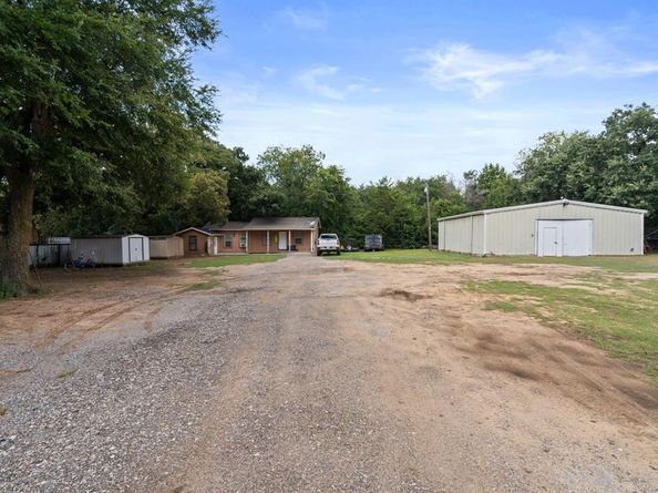 801  Applegate Drive , Dallas Texas 75253