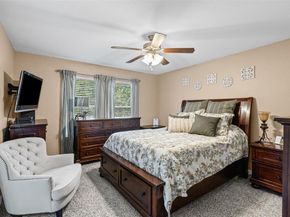 905  Poe Street , Azle Texas 76020