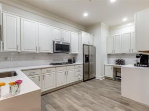 3303  Blackburn Street  203, Dallas Texas 75204