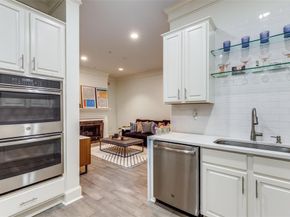 3303  Blackburn Street  203, Dallas Texas 75204