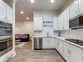3303  Blackburn Street  203, Dallas Texas 75204