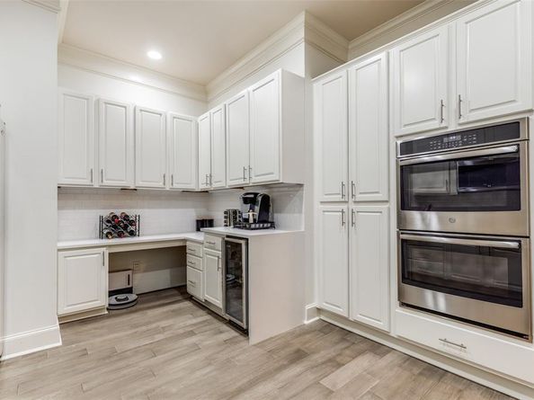 3303  Blackburn Street  203, Dallas Texas 75204