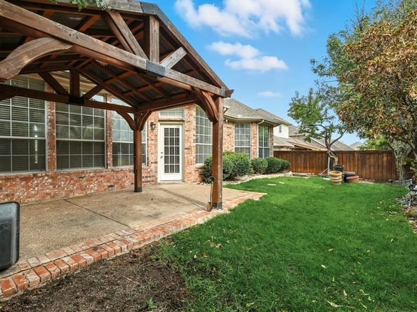 9126  Jasmine Lane , Irving Texas 75063