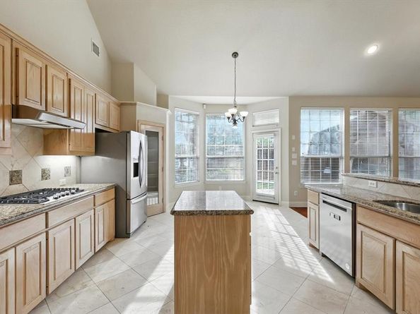 9126  Jasmine Lane , Irving Texas 75063