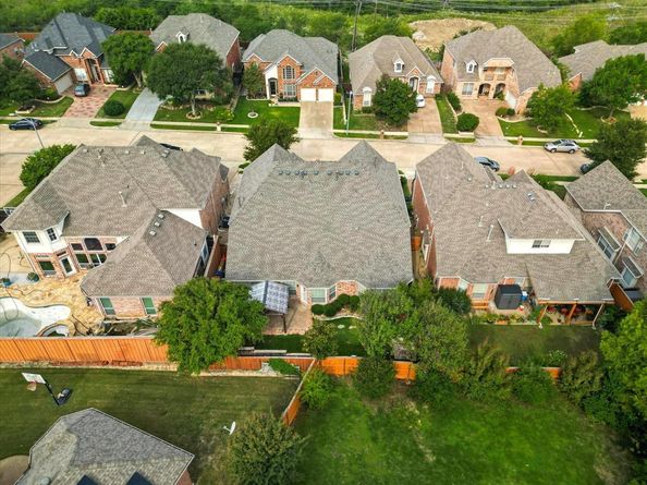 9126  Jasmine Lane , Irving Texas 75063