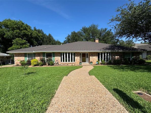 4379  Capra Way , Benbrook Texas 76126