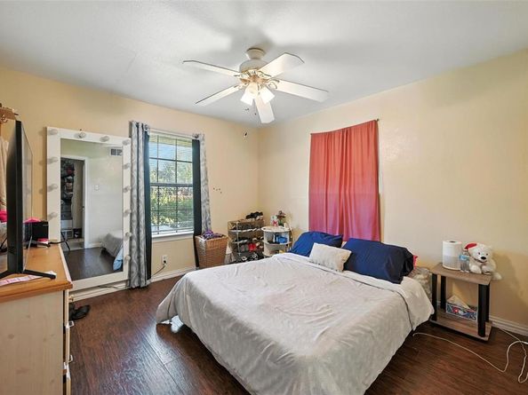 3534  Royal Lane , Dallas Texas 75229