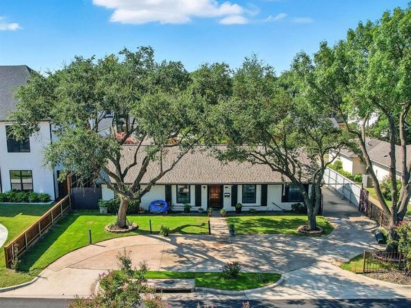 3534  Royal Lane , Dallas Texas 75229