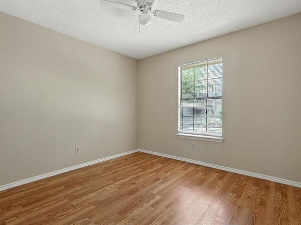 1027  Brittany Drive , Denton Texas 76209