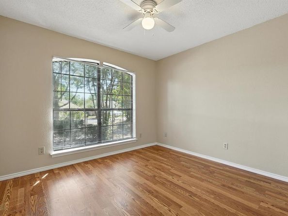 1027  Brittany Drive , Denton Texas 76209