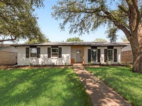 1825  Chamberlain Drive , Carrollton Texas 75007