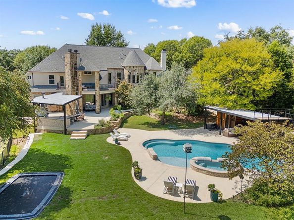 831  Simmons Court , Southlake Texas 76092