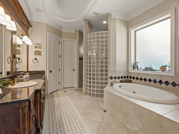 831  Simmons Court , Southlake Texas 76092