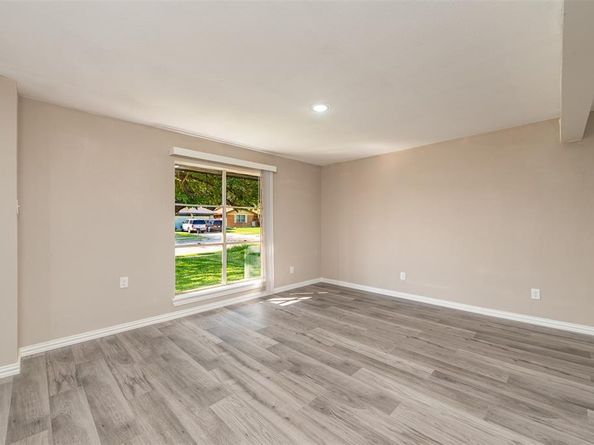 2311 E Mitchell Street , Arlington Texas 76010