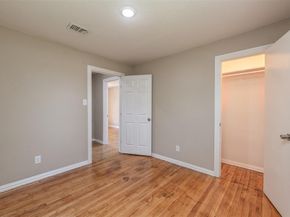 2311 E Mitchell Street , Arlington Texas 76010