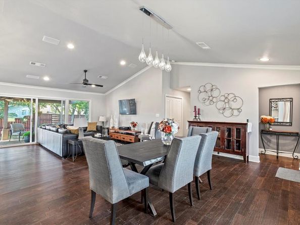 3708  Crown Shore Drive , Dallas Texas 75244