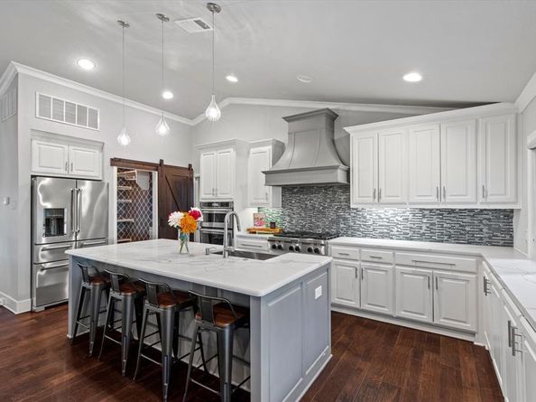 3708  Crown Shore Drive , Dallas Texas 75244