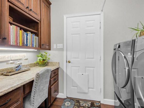 626  Briar Court , Kennedale Texas 76060