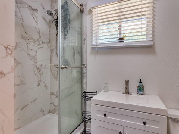 429  Harmon Road , Hurst Texas 76053