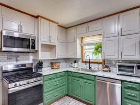 429  Harmon Road , Hurst Texas 76053