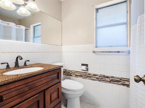 5005  South Drive , Fort Worth Texas 76132