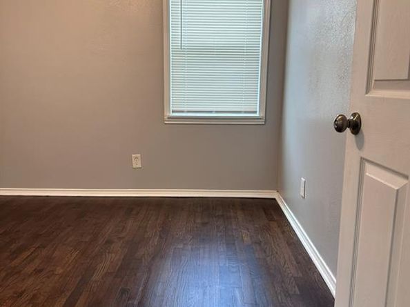 133 E Taylor Drive , Garland Texas 75040