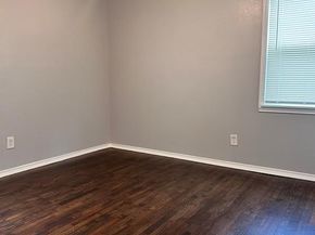 133 E Taylor Drive , Garland Texas 75040