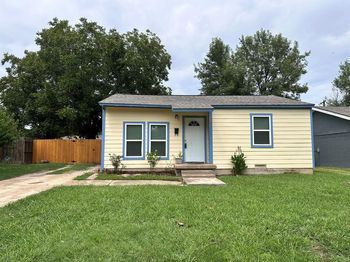133 E Taylor Drive 
