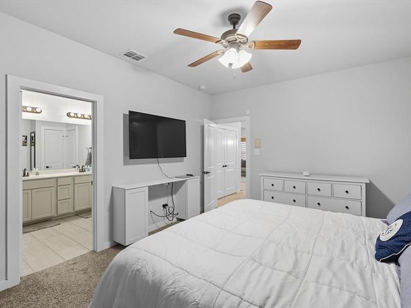 2209  Chebi Lane , Denton Texas 76209