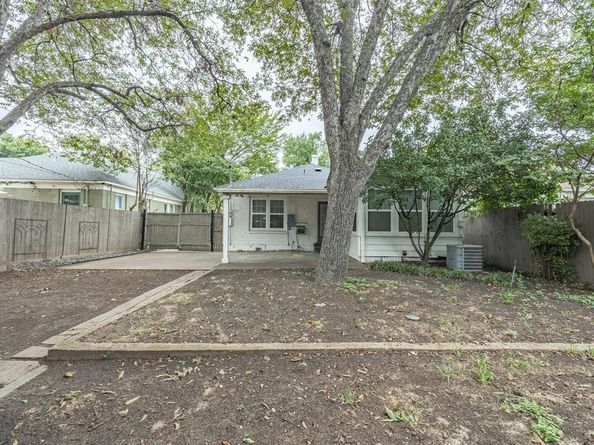 3221  Greene Avenue , Fort Worth Texas 76109
