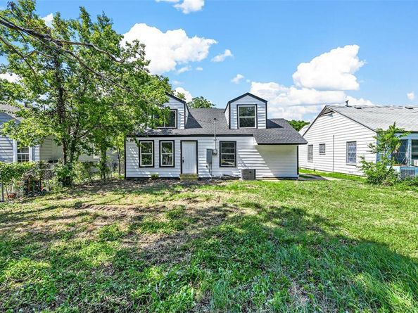 504 E Robert Street , Fort Worth Texas 76104