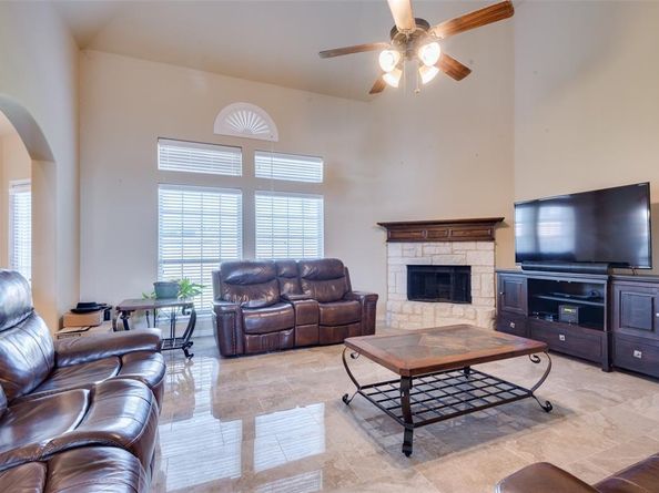 7311  Padilla  , Grand Prairie Texas 75054