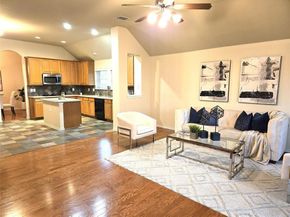 1032  Bending Oak Drive , Cedar Hill Texas 75104