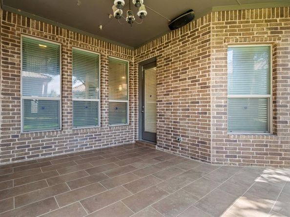 208  Rolling Fork Bend , Irving Texas 75039