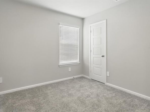3052  PECAN FARM Lane , Fort Worth Texas 76140