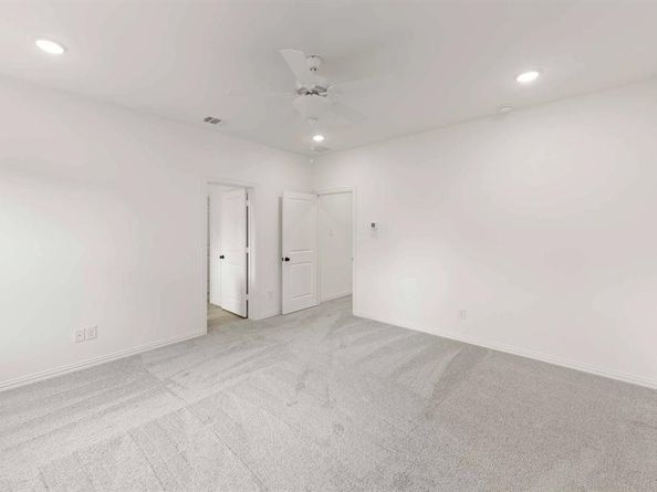 6918  Terlingua  , Dallas Texas 75228