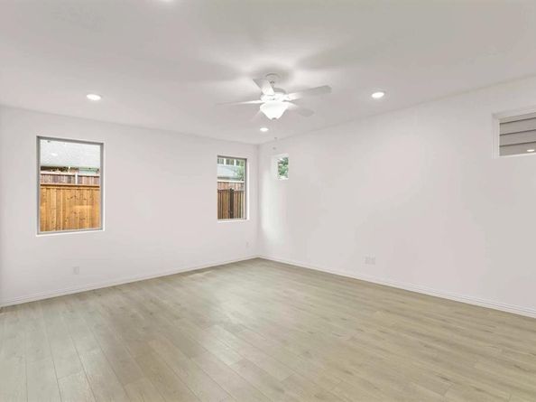 6918  Terlingua  , Dallas Texas 75228